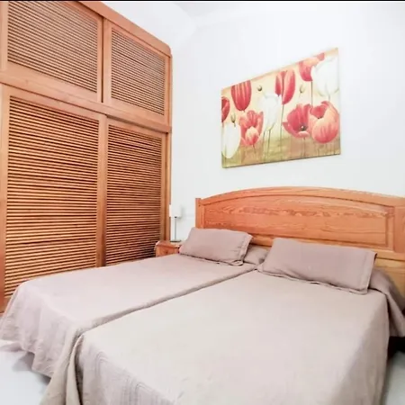 Vakantiehuis 3 Bedroom Bungalow In Secure San Bartolomé